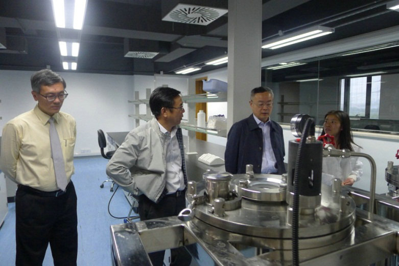 省产学研重大创新载体指导委员会中期汇报会议